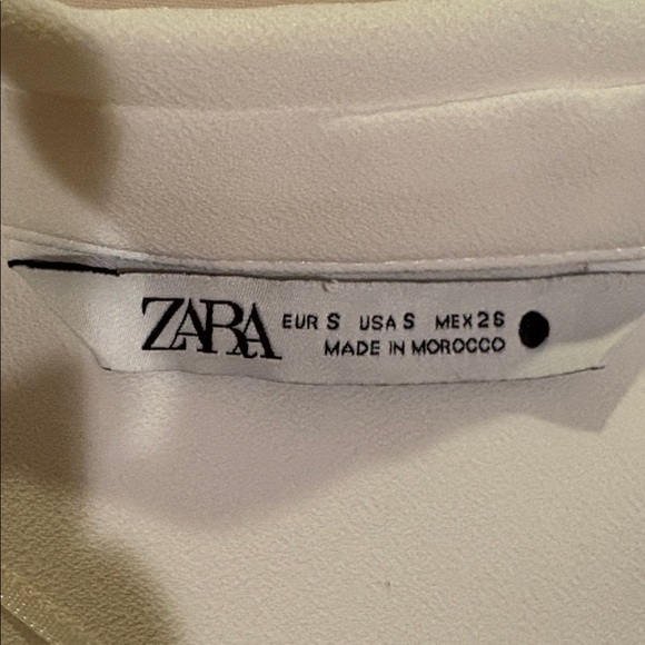 Zara  blouse and Animal Print Mini Skirt. - Picture 2 of 4